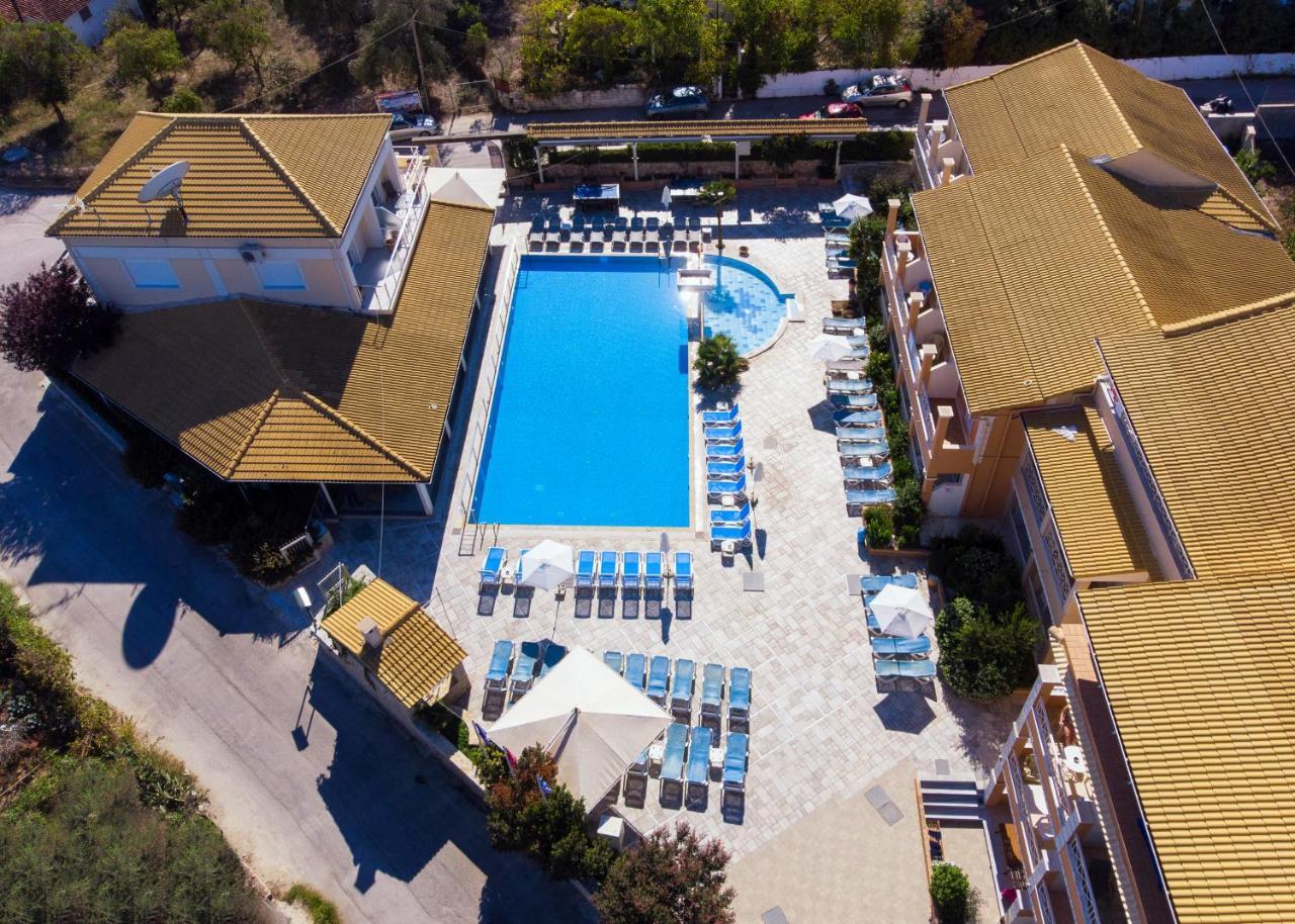 Kavos Plaza Hotel Bagian luar foto